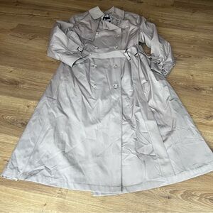 Women’s London Fog Vintage Trench Coat with Removable Lining